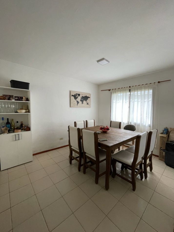 Venta de Casa de dos dormitorios con cochera, en Barrio quebrada de las rosas housing cerrado en av don bosco 6120 APPTO CREDITO