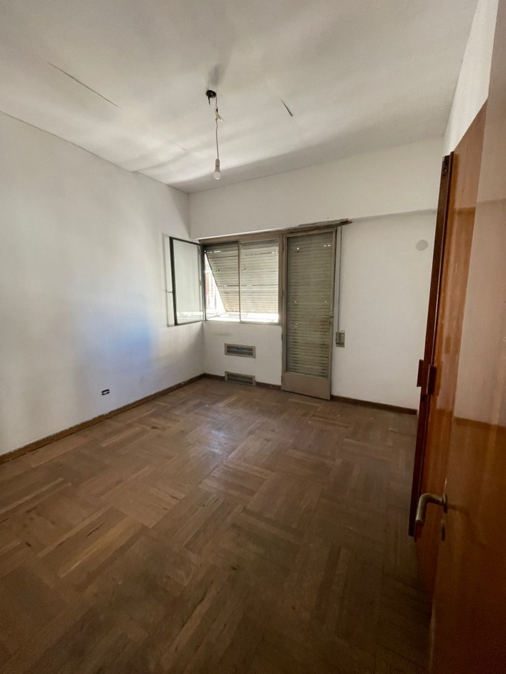 DEPTO SEMI PISO DE 127 MTS 3 D, 2 B ,2 BALCONES AV COLON Y RIVERA INDARTE