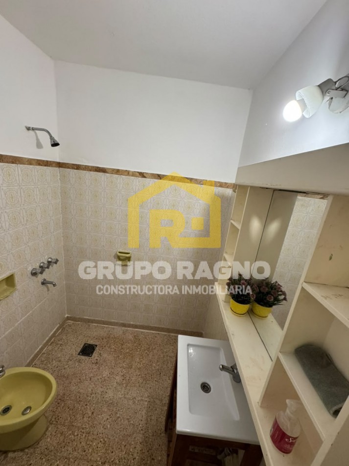 🏠 ¡Excelente Casa en Alquiler sobre Felix Paz 389! Con Cochera, Terraza con Quincho y Gran Ubicacion