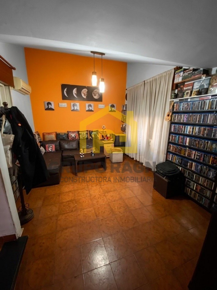 Se Vende Casa de tres dormitorios ,con cochera para 2 autos con pileta y terraza en granja de funez APPTA CREDITO