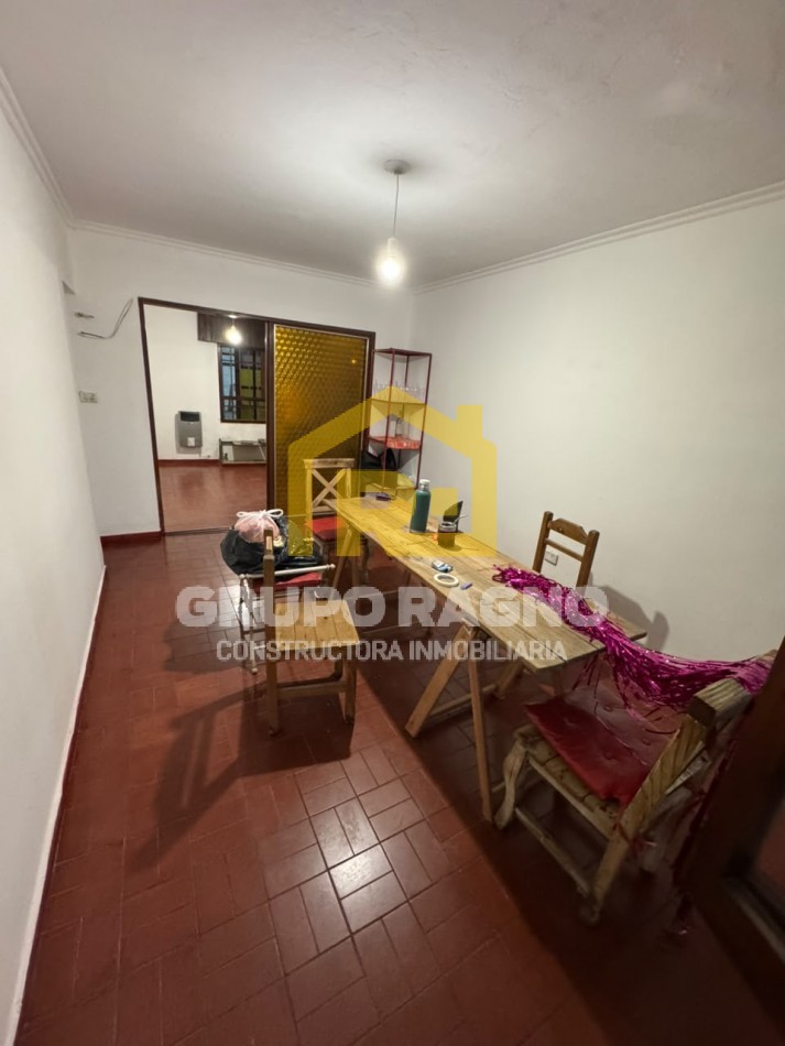 🏠 ¡Excelente Casa en Alquiler sobre Felix Paz 389! Con Cochera, Terraza con Quincho y Gran Ubicacion