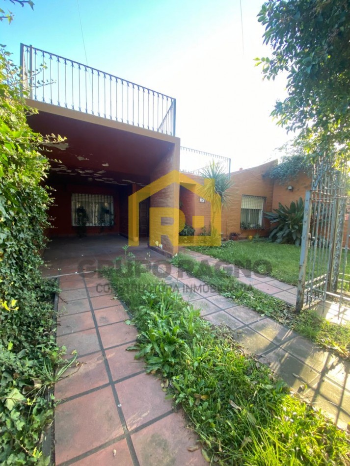Se Vende Casa de tres dormitorios ,con cochera para 2 autos con pileta y terraza en granja de funez APPTA CREDITO
