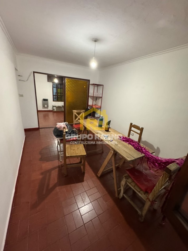 🔥 ¡Excelente Casa en Venta sobre Felix Paz 389! Con Cochera, Terraza con Quincho y Gran Ubicacion