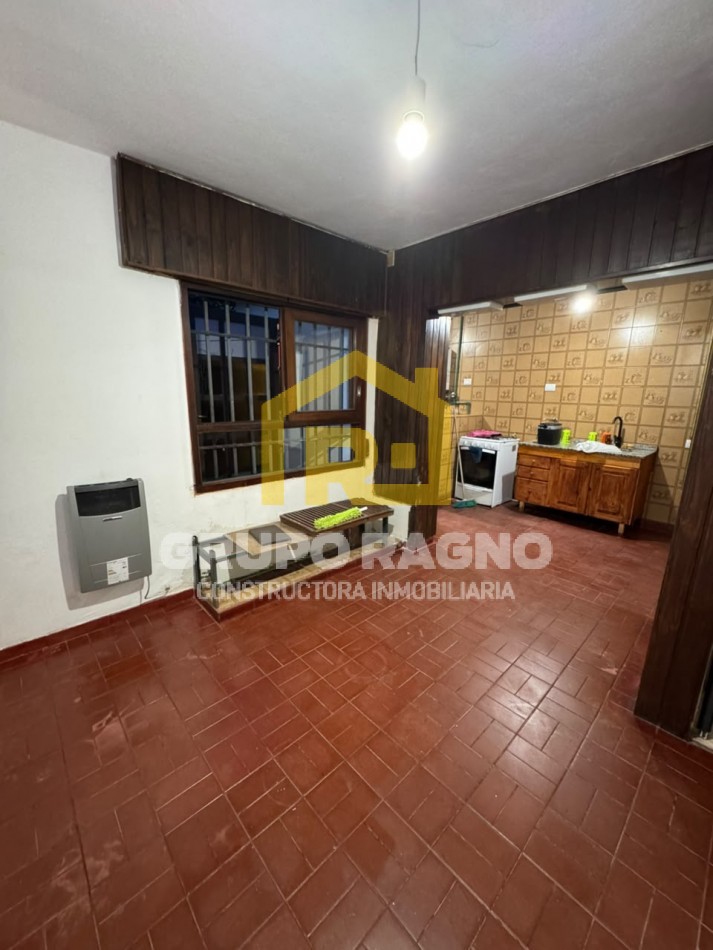 🏠 ¡Excelente Casa en Alquiler sobre Felix Paz 389! Con Cochera, Terraza con Quincho y Gran Ubicacion
