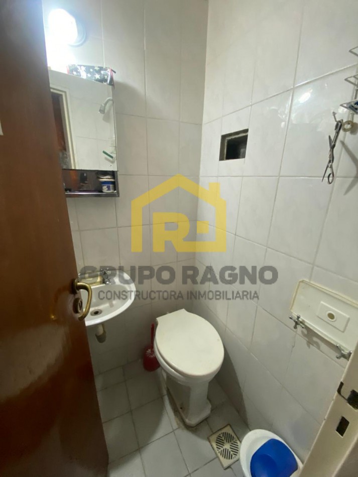 Se Vende Casa de tres dormitorios ,con cochera para 2 autos con pileta y terraza en granja de funez APPTA CREDITO