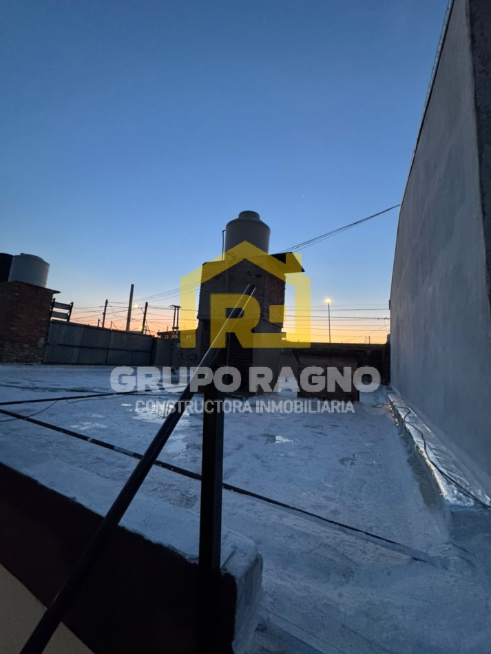 🏠 ¡Excelente Casa en Alquiler sobre Felix Paz 389! Con Cochera, Terraza con Quincho y Gran Ubicacion