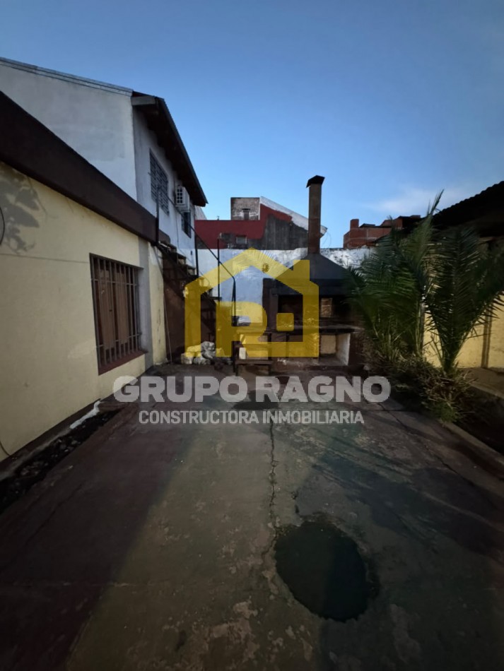 🏠 ¡Excelente Casa en Alquiler sobre Felix Paz 389! Con Cochera, Terraza con Quincho y Gran Ubicacion