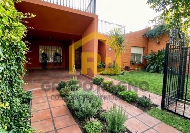 Se Vende Casa de tres dormitorios ,con cochera para 2 autos con pileta y terraza en granja de funez APPTA CREDITO